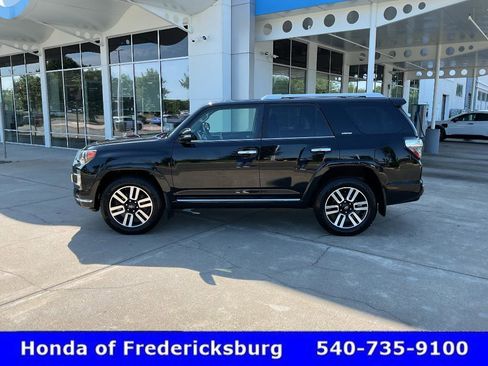 Used 2018 Toyota 4Runner Limited AWD/4WD image 2