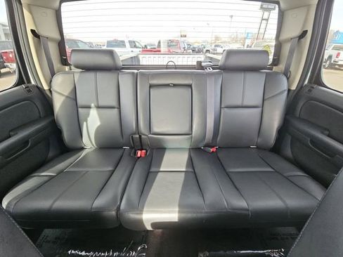 Used 2014 GMC Sierra 3500 SLT w/ SLT Convenience Package image 22