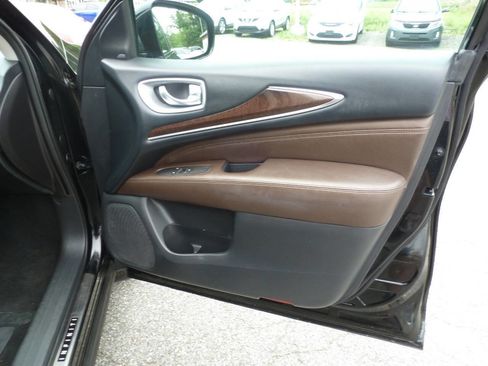 Used 2015 INFINITI QX60 Luxe w/ Premium Plus Package AWD/4WD image 44