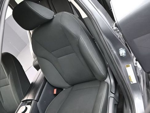 Used 2024 Nissan Rogue S AWD/4WD image 13