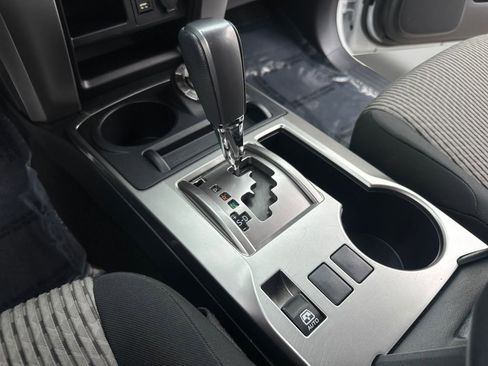 Used 2024 Toyota 4Runner SR5 image 18