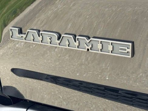 New 2026 RAM 1500 Laramie AWD/4WD image 36