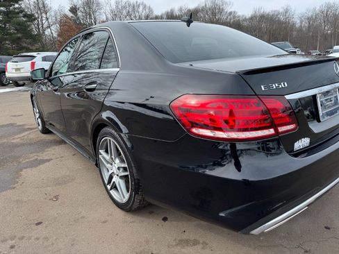 Used 2014 Mercedes-Benz E 350 4MATIC Sedan image 10