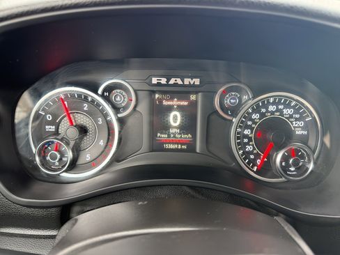 Used 2019 RAM 5500 Tradesman w/ Chrome Appearance Group AWD/4WD image 14
