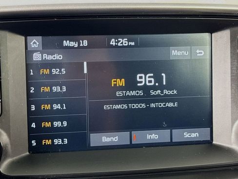 Used 2019 Kia Sorento L FWD image 27