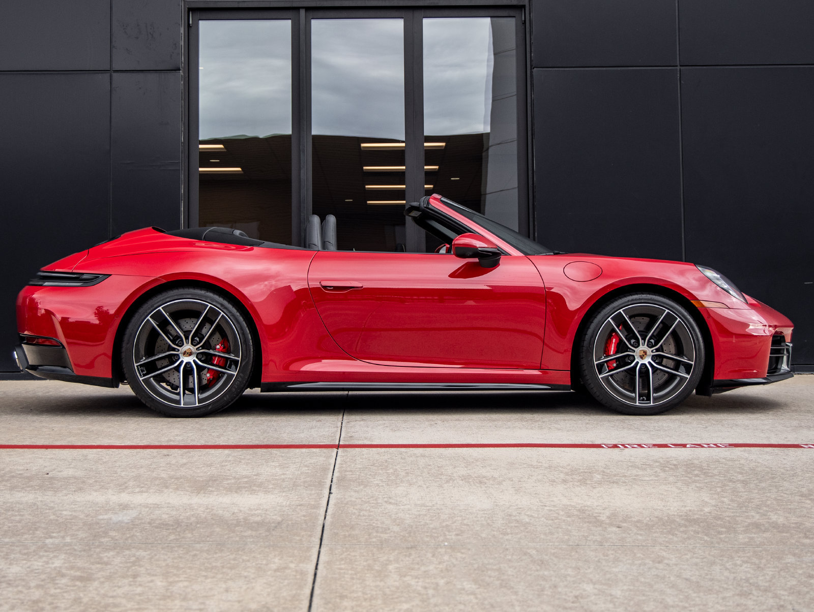 Certified 2026 Porsche 911 Carrera S RWD image 12