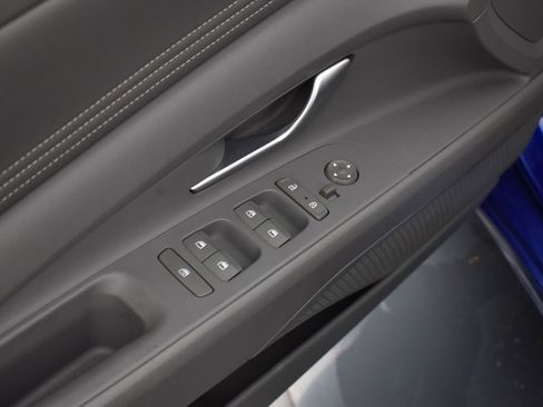 Used 2022 Hyundai Elantra SEL w/ Convenience Package image 10