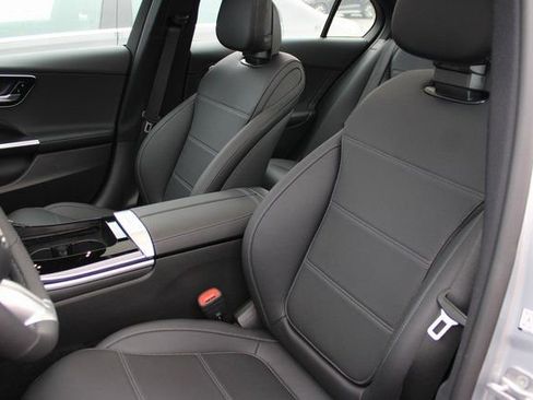 New 2025 Mercedes-Benz C 300 4MATIC Sedan image 25