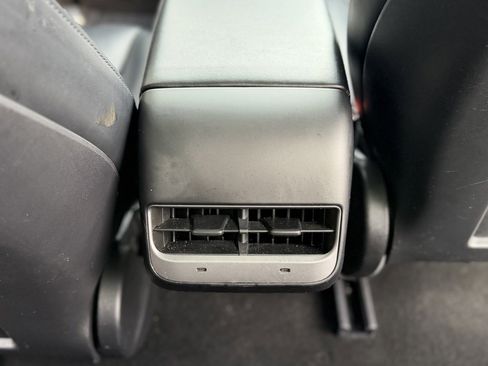 Used 2021 Tesla Model 3 Performance image 49