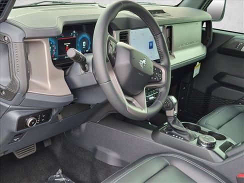 New 2026 Ford Bronco Outer Banks AWD/4WD image 3