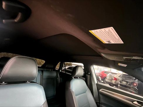 Used 2022 Volkswagen Atlas Cross Sport SEL R-Line w/ Cross Sport MDO Package image 14