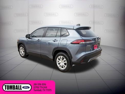 Used 2026 Toyota Corolla Cross L image 5