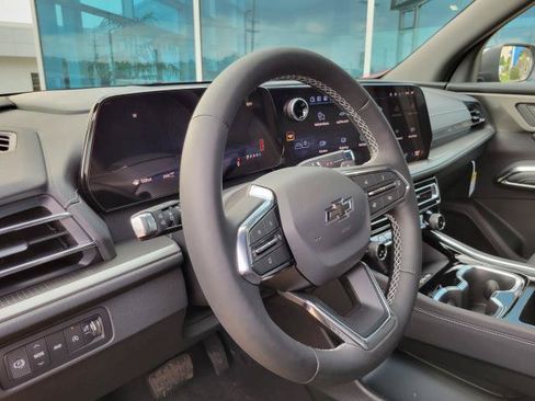 New 2027 Chevrolet Traverse LT w/ Midnight/Sport Edition AWD/4WD image 10