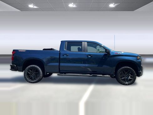 Used 2021 Chevrolet Silverado 1500 LT Trail Boss w/ Bed Protection Package AWD/4WD image 8