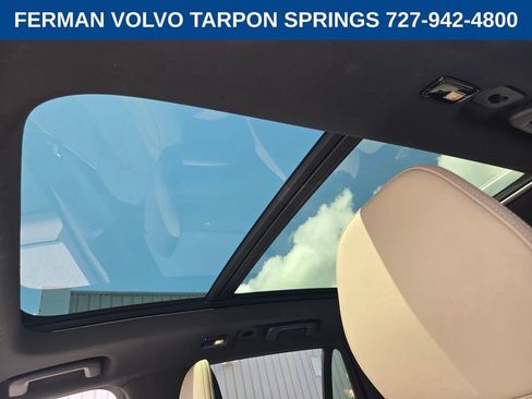 New 2026 Volvo XC90 B6 Plus w/ Protection Package Premier AWD/4WD image 24
