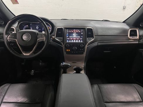 Used 2015 Jeep Grand Cherokee Overland RWD image 12