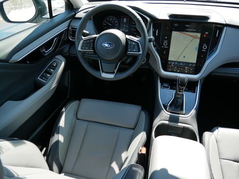 Certified 2025 Subaru Outback Limited image 9