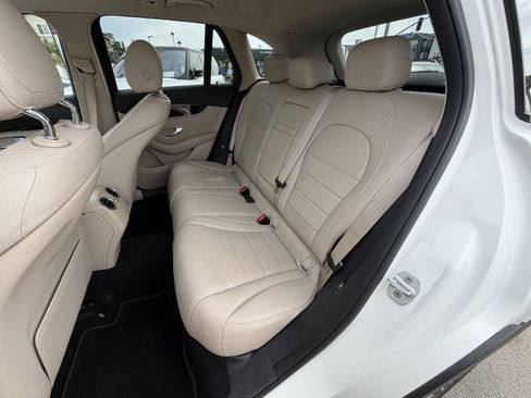Used 2016 Mercedes-Benz GLC 300 image 13
