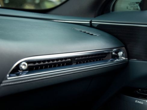 Used 2024 Cadillac Lyriq Sport w/ Nappa Leather Package image 33