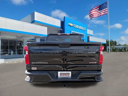 Used 2023 Chevrolet Silverado 1500 RST image 5
