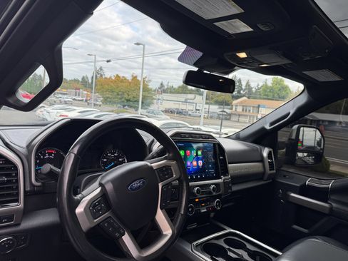 Used 2022 Ford F350 Platinum AWD/4WD image 4
