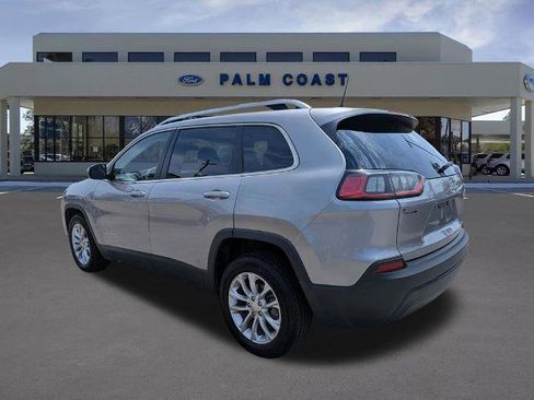 Used 2019 Jeep Cherokee Latitude w/ Popular Appearance Group FWD image 5