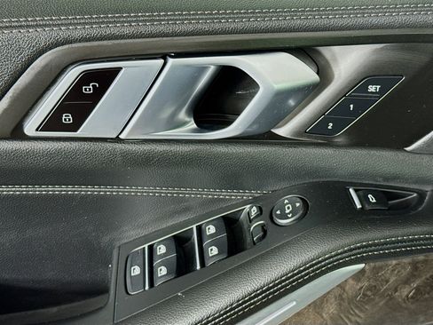 Used 2022 BMW X5 sDrive40i w/ Premium Package image 23