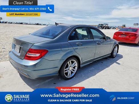Used 2012 Mercedes-Benz C 250 Sedan w/ Comand Single Disc Pkg image 4