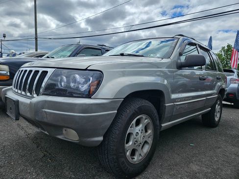 Used 2000 Jeep Grand Cherokee Laredo AWD/4WD image 1