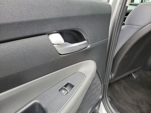 Used 2023 Hyundai Santa Fe SEL image 13