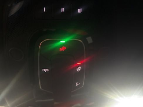 Used 2019 Audi Q5 2.0T Premium Plus w/ Premium Plus Package image 19