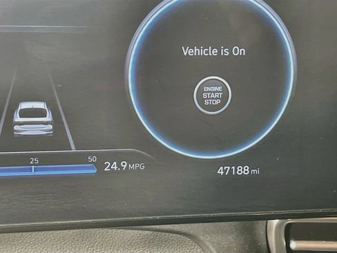 Used 2023 Hyundai Elantra Limited FWD image 13