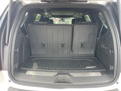 Used 2023 GMC Yukon Denali w/ LPO, Floor Liner Package AWD/4WD image 14