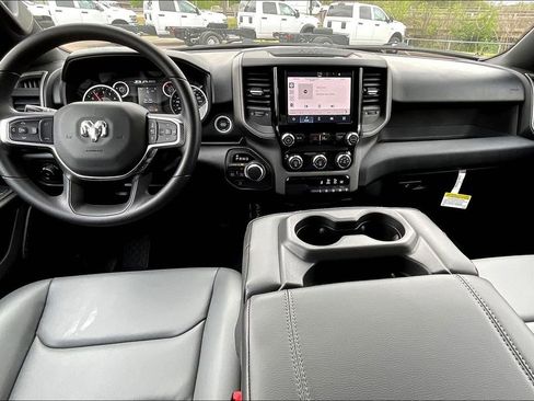 New 2026 RAM 1500 Tradesman AWD/4WD image 5