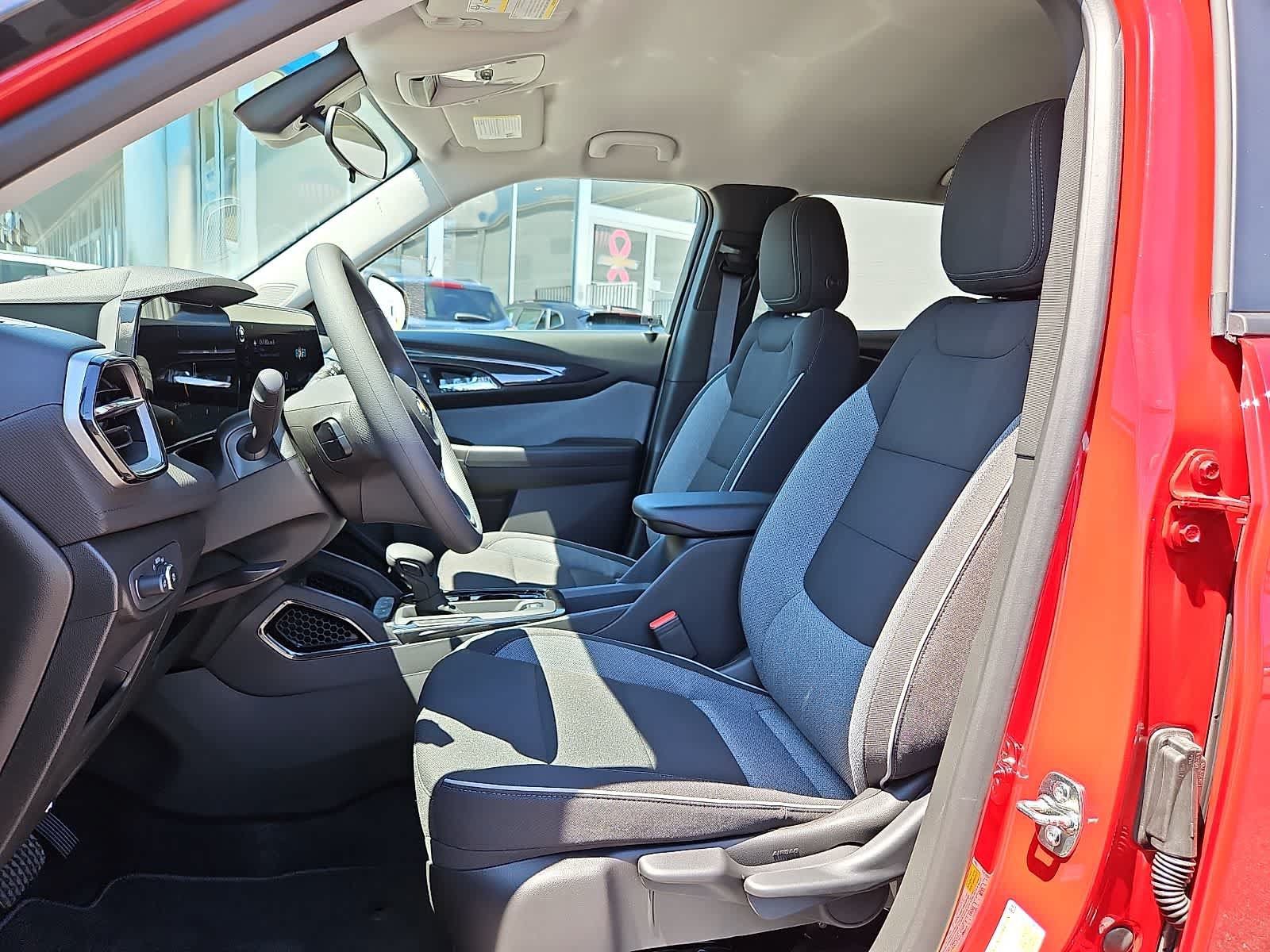 New 2026 Chevrolet TrailBlazer LS w/ LS Convenience Package FWD image 11