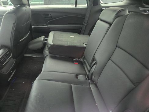 Used 2025 Honda Passport EX-L image 25