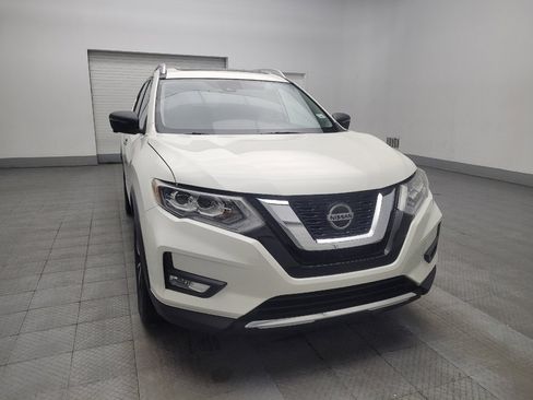 Used 2018 Nissan Rogue SL w/ Premium Package FWD image 14