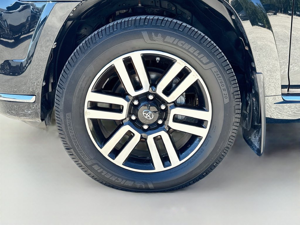 Used 2018 Toyota 4Runner Limited AWD/4WD image 41