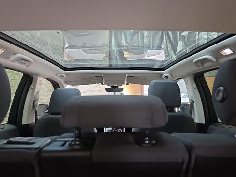 Used 2020 Land Rover Discovery Sport image 15