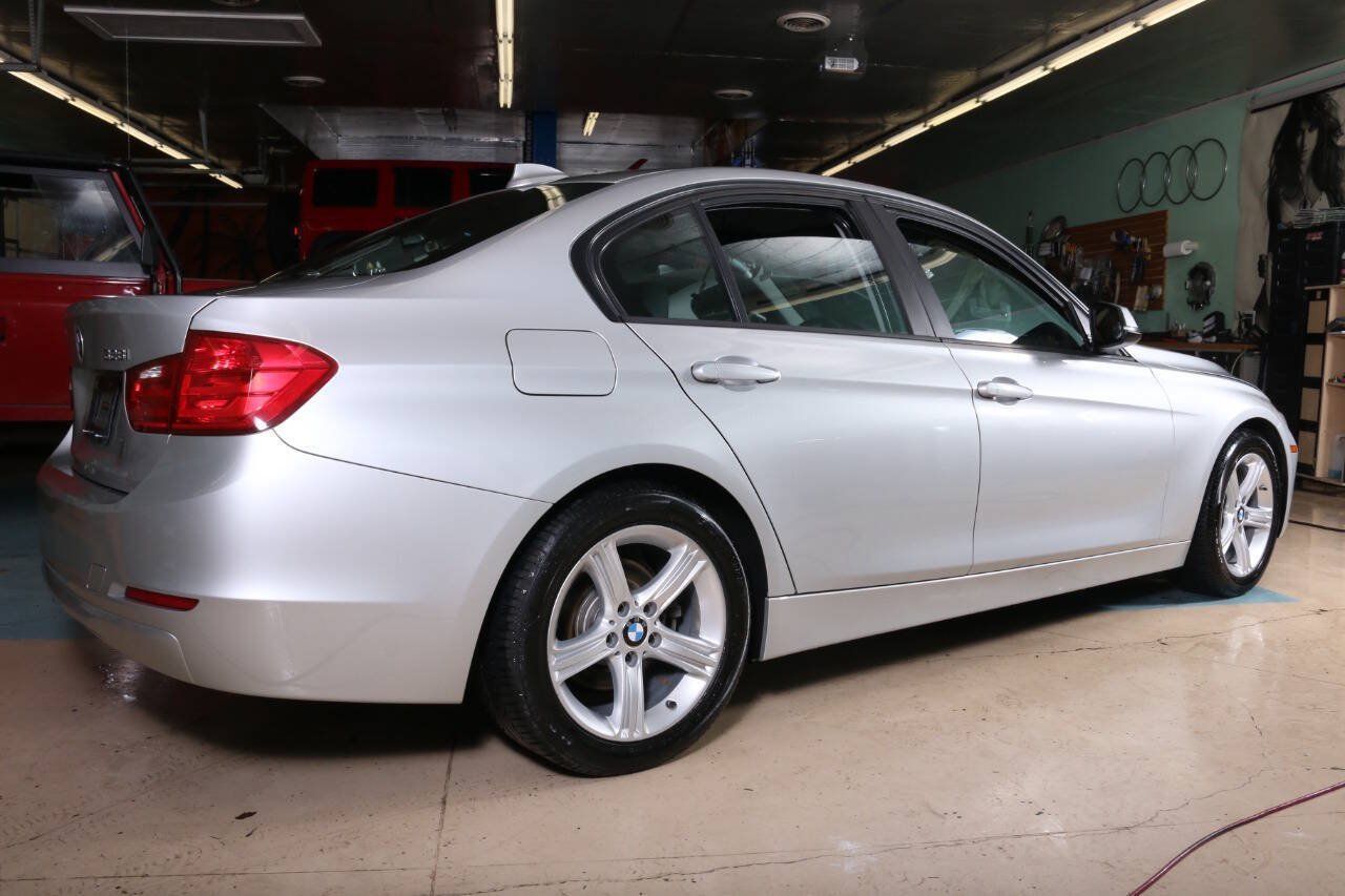Used 2013 BMW 328i Sedan RWD image 12