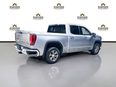 Used 2024 GMC Sierra 1500 SLT image 5
