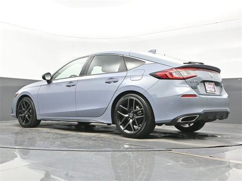 Certified 2022 Honda Civic Sport Touring image 23