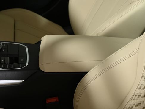 New 2026 BMW 330i xDrive Sedan w/ Convenience Package image 26