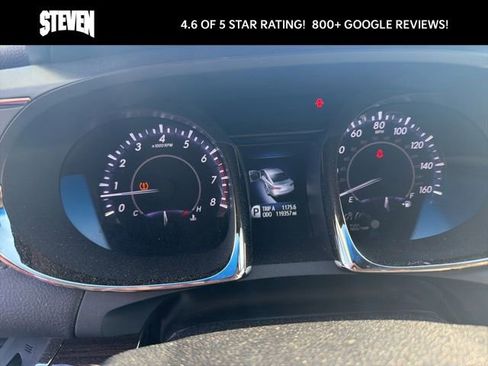 Used 2013 Toyota Avalon XLE Premium FWD image 12