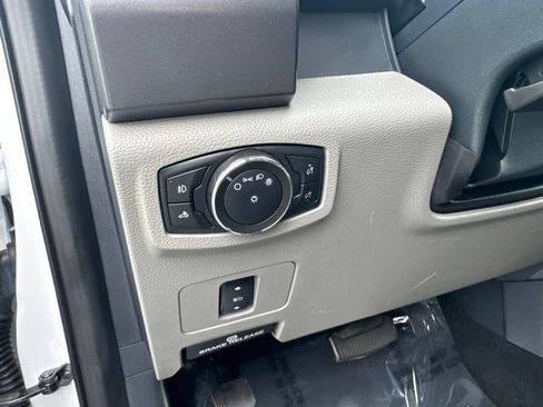 Used 2022 Ford F250 XLT w/ XLT Value Package AWD/4WD image 12