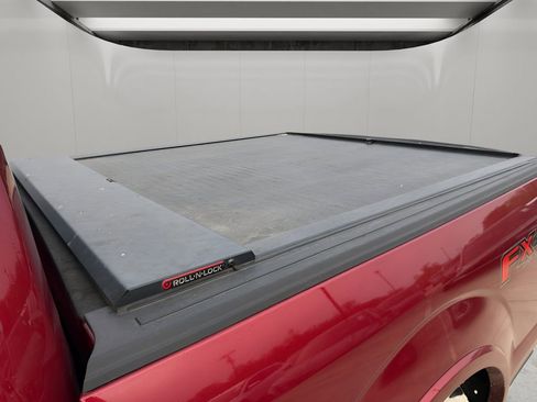 Used 2018 Ford F150 Platinum w/ Equipment Group 701A Luxury image 14