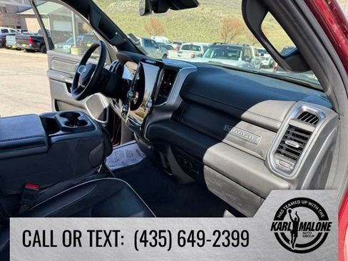 Used 2025 RAM 1500 Laramie AWD/4WD image 37
