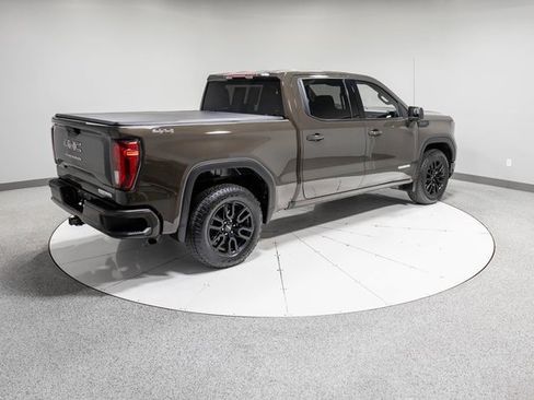 Used 2024 GMC Sierra 1500 Elevation image 29