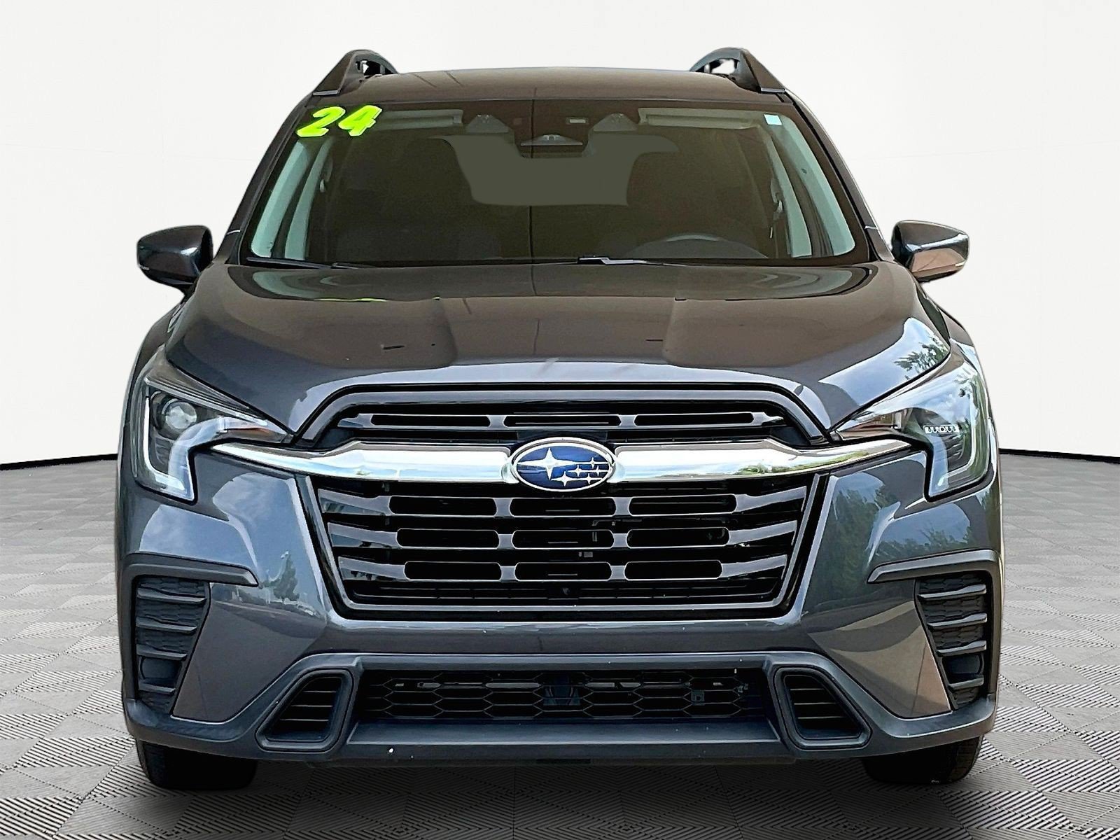 Used 2024 Subaru Ascent Premium w/ Convenience Package AWD/4WD image 2