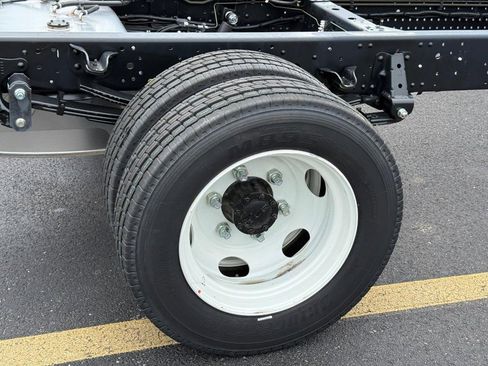 New 2024 Chevrolet Low Cab Forward 4500 XD image 4